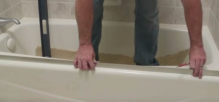 Sliding Shower Door Repair in Castaic
